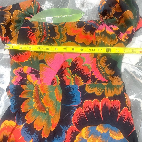 FARM Rio  Printed Midi Dress - Picture 9 of 9